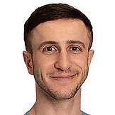 Врач Тлупов Ислам Юрьевич